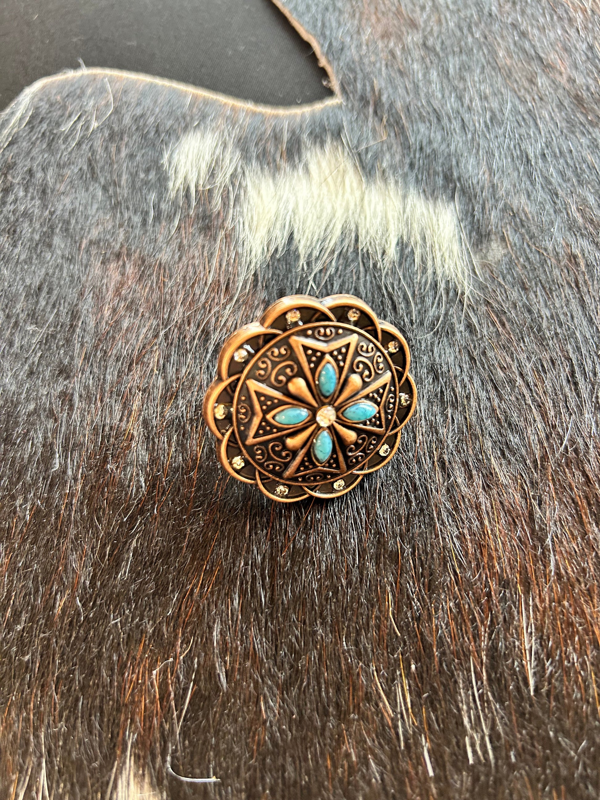 Western Conchos with Loops - Sweetwater Boutique