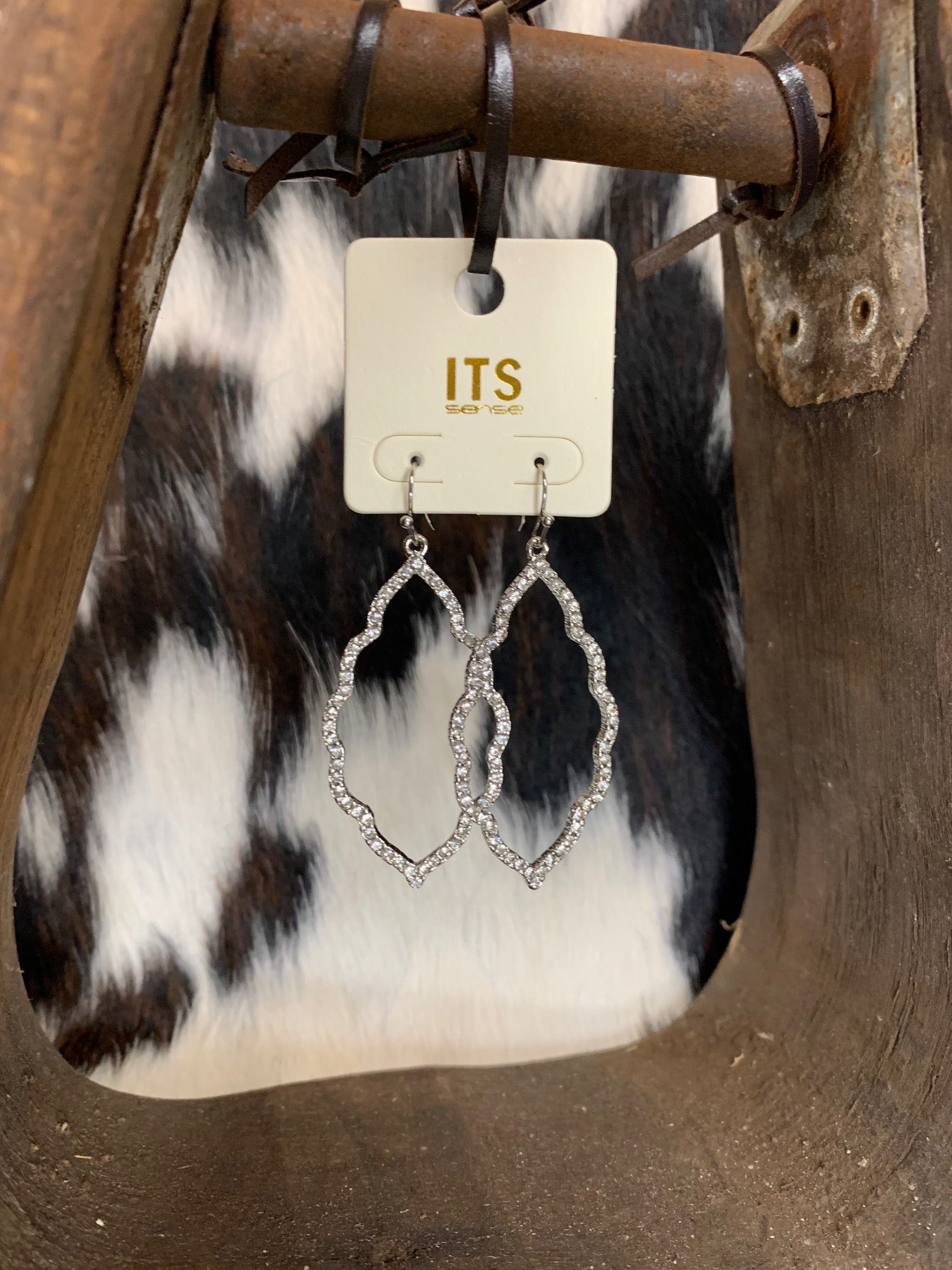 Night On The Town Earrings - Sweetwater Boutique