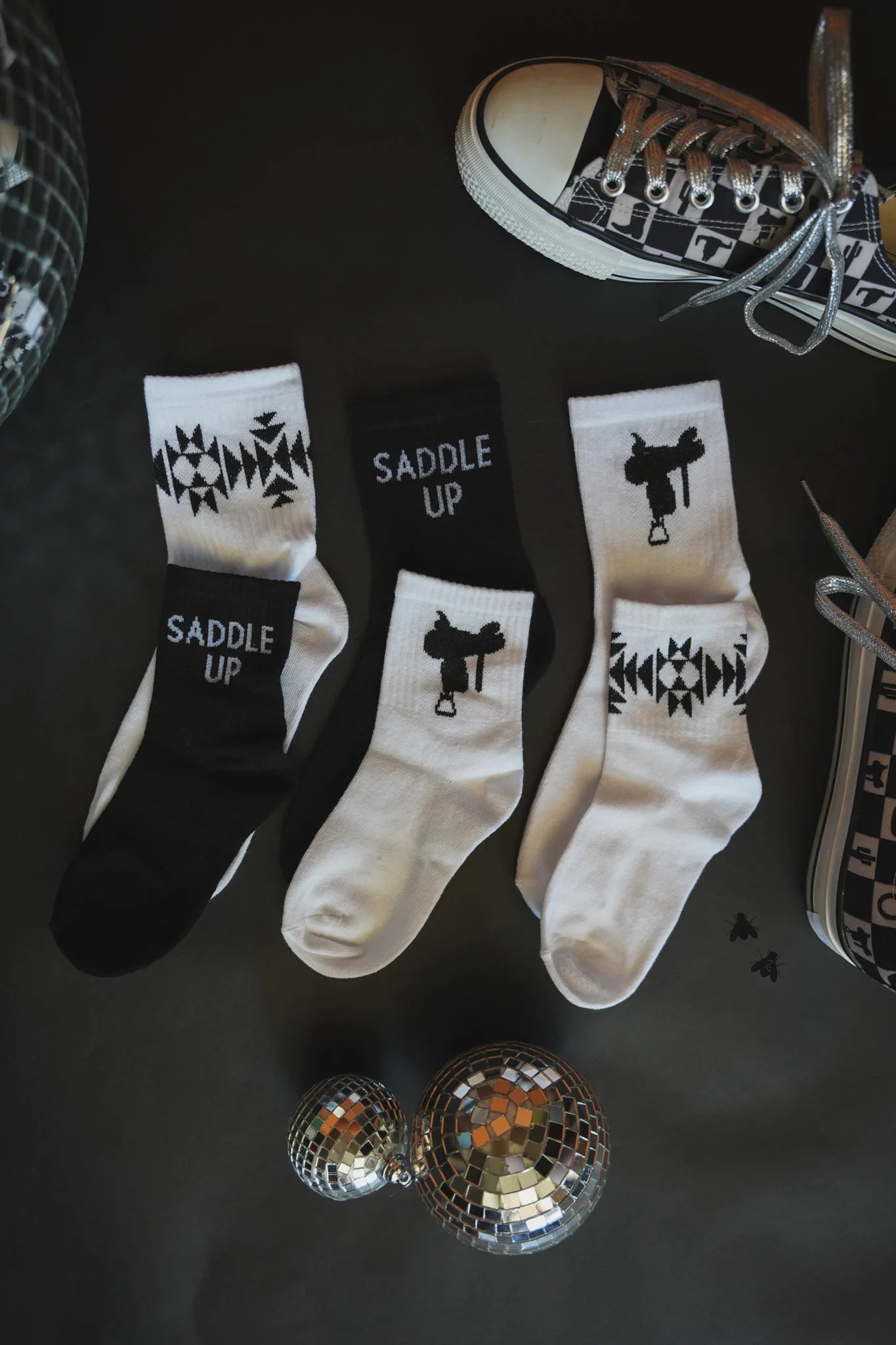 Sock Em Silly Saddle Mono
